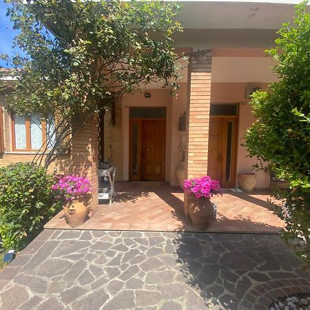 Ferienwohnung Casa San Bartolo - Pesaro Baia Flaminia Exterior foto